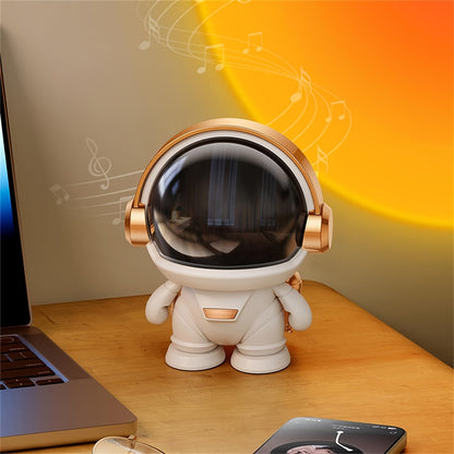 FOUBEAK Cute Astronaut Small Speaker, Small Wireless Portable Outdoor Speaker with Light, Home Party Office Decoration Subwoofer (White Light)